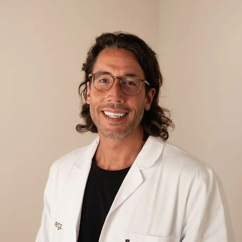Dr. med. Firas Kour, persönlich operierender Facharzt der O.C. Hairclinic Darmstadt